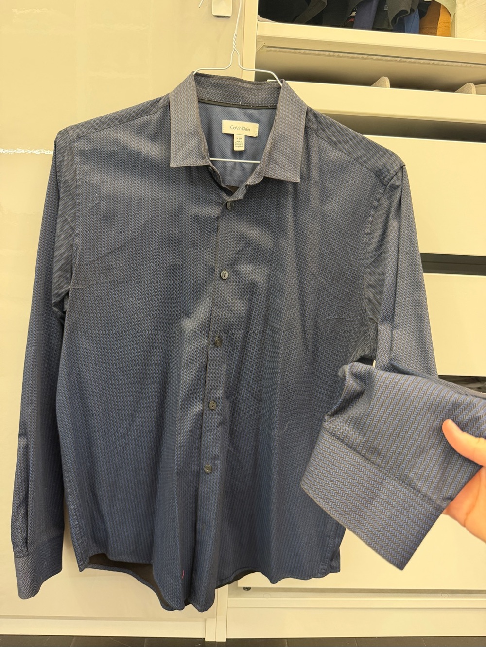 Calvin Klein Men's Blue Micro-Pattern Dress Shirt